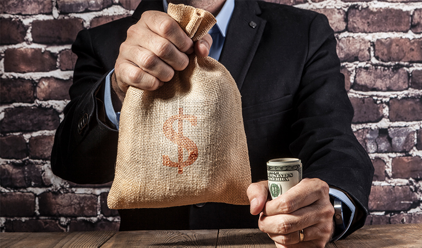Investors-Can-Get-Their-Money-Back-by-Keeping-Financial-Risk-Low