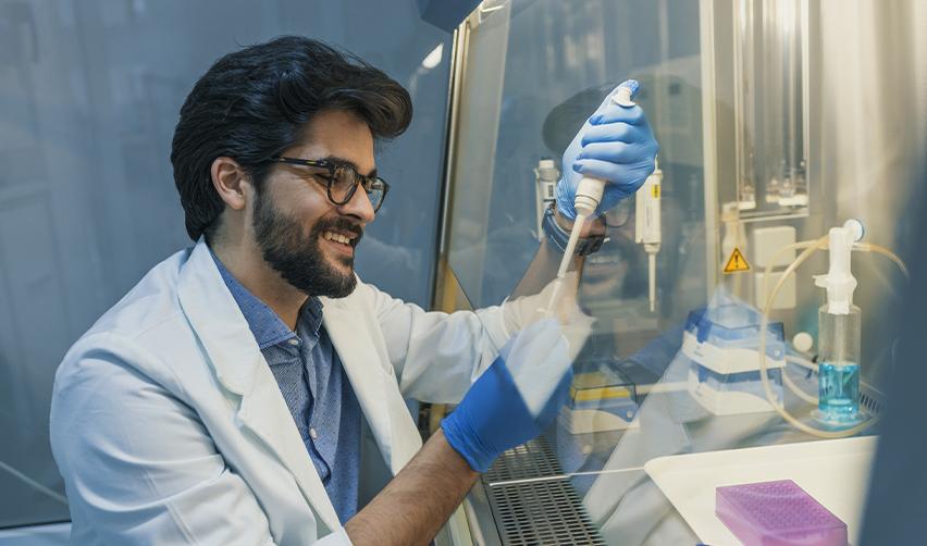 A skilled H1B visa holder working in a U.S. laboratory, facing challenges with H-1B visa uncertainty and exploring the EB-5 Immigrant Investor Program for U.S. permanent residency.