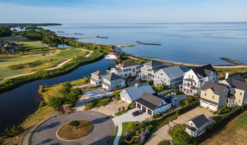 Coastal homes and golf course at Bay Creek community in Cape Charles, Virginia, a rural EB5 project hosting an August 2025 site visit for investors.