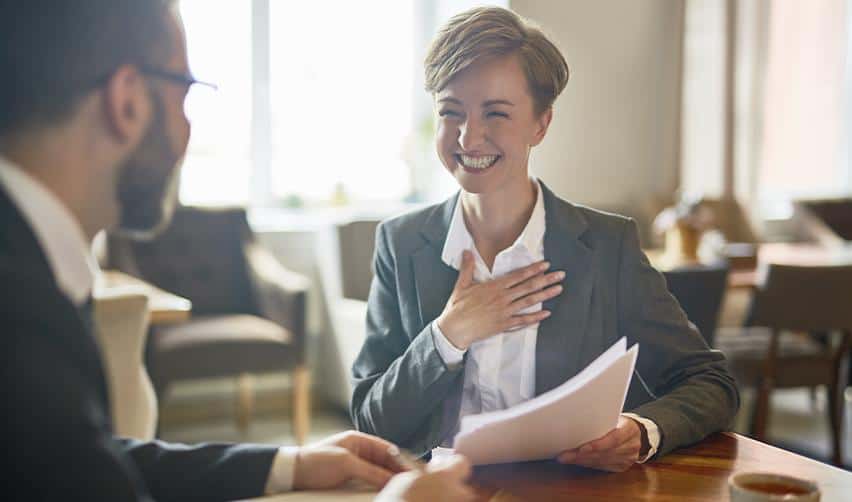 An EB5 investor meeting with a professional advisor to discuss visa availability, country of birth chargeability, and EB5 investment planning based on potential visa backlogs.